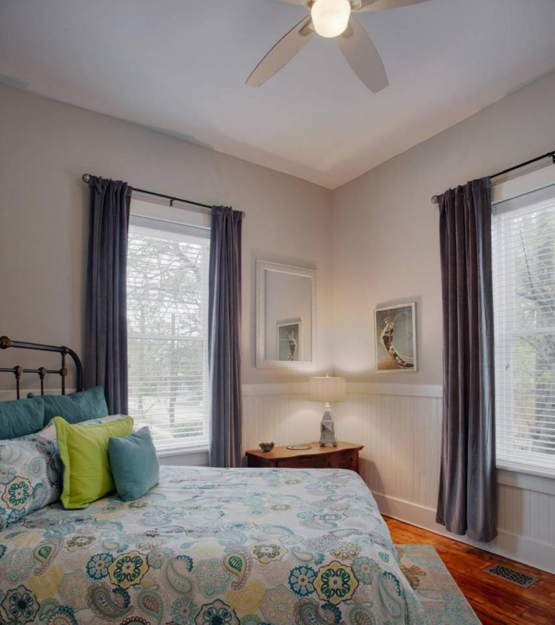 420Waldburg A - Modern Apt With Southern Charm Blocks From Forsyth Leilighet Savannah Eksteriør bilde